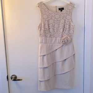 Beautiful Summery Beige Dress - Collection Dressbarn